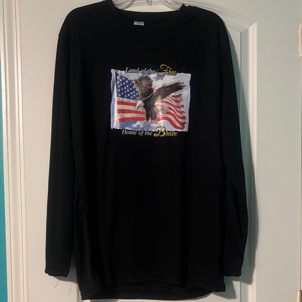 Black Long Sleeve Men's Dry-fit Tee with Eagle and Flag Design